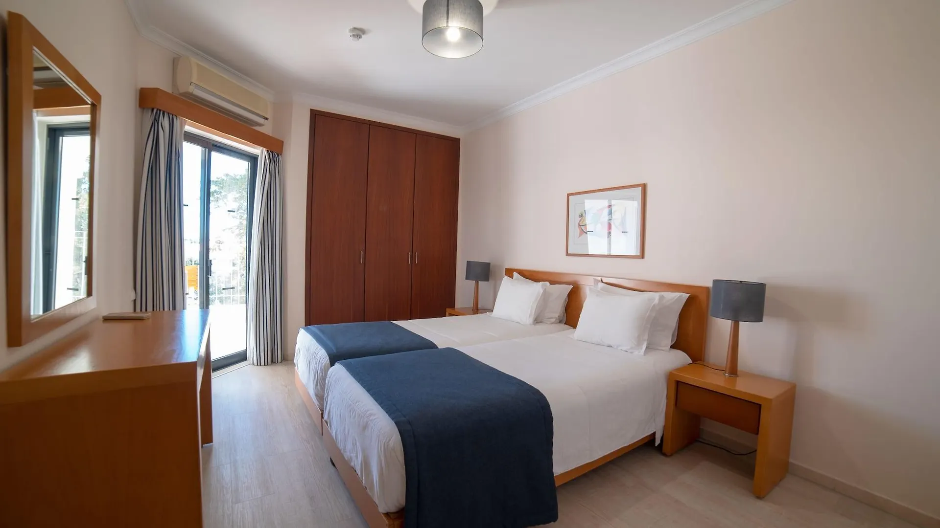 Vila Petra Albufeira Hotel apartamentowy