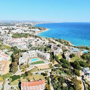 Quinta Da Barracuda By Golden Zenith Apartment