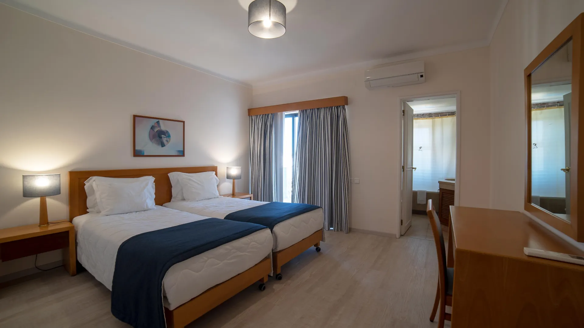 Vila Petra Albufeira Aparthotel